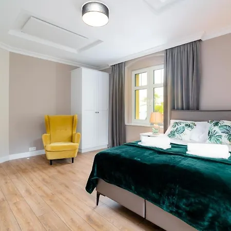 Lejlighed Royal - Deptak, Parking W Garazu W Cenie!