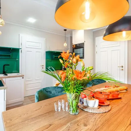 Royal - Z Widokiem Na Góry I Deptak, Blisko Szlaków Turystycznych I Restauracji, Parking W Garażu W Cenie! Apartamento
